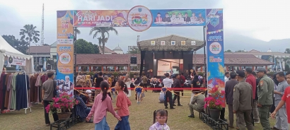 Semarak Festival UMKM di Alun-alun Pandeglang