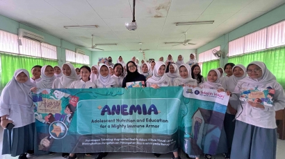 Mengoptimalisasi Edukasi Anemia pada Remaja Putri melalui Album Visual Berbasis AR di SMAN 38: Inovasi Pembelajaran oleh Salsa Bella Hanim Narosati