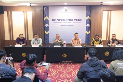 Tanggapan Ditjen AHU Mengenai Dualisme Kepemimpian Ikatan Notaris Indonesia dalam Konferensi Pers Bersama Kanwil Kemenkumham Jabar