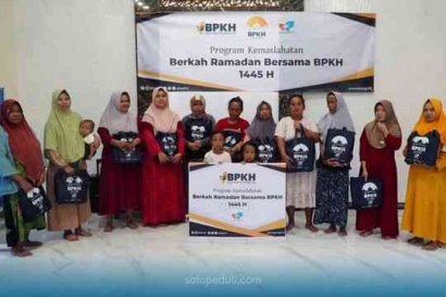 BPKH X SOLOPEDULI Menyalurkan Kado Ramadan untuk Penyintas Banjir Demak