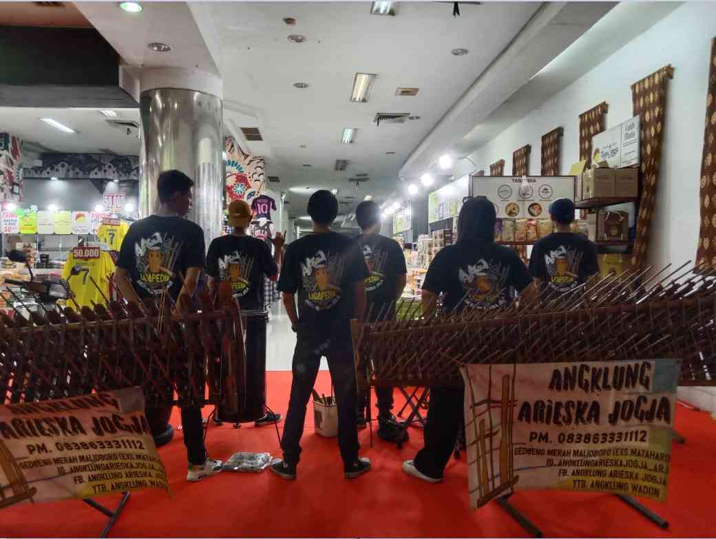 angklung-arieska-jogja-bersama-ligapedia-660a97ce147093583a07b6c2.jpg?t\u003do\u0026v\u003d410