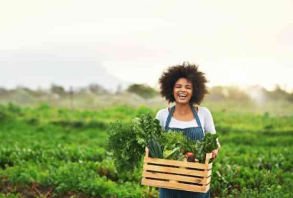 Peran Perempuan dalam Pembangunan Pertanian dan Peningkatan Kesejahteraan Petani