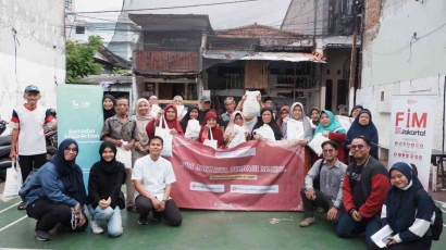 FIM Jakarta Distribusikan Donasi Ke-30 Penerima Manfaat di Petotogan