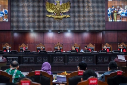 Urgensi Pemanggilan Empat Menteri oleh Mahkamah Konstitusi