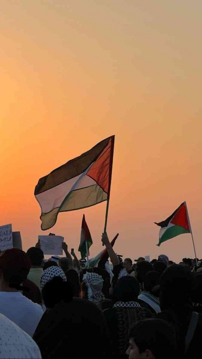 From The River to The Sea Palestine will be Free