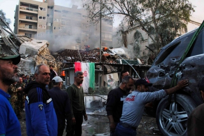 Israel Menargetkan Iran Setelah Serangan Mematikan di Damaskus