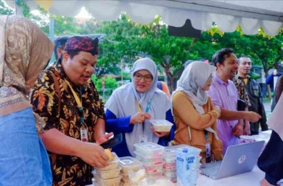 Ramadan Dimeriahkan oleh Mahasiswa PMM4 dengan Persembahan Bazaar