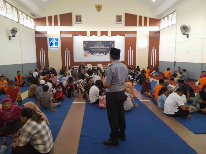 Kebersamaan Warga Binaan dan Keluarga: Rutan Blora Fasilitasi Kunjungan Idul Fitri