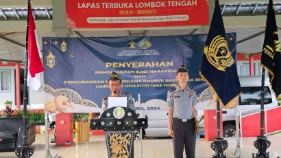 Lapas Terbuka Lombok Tengah Kemenkumham NTB Serahkan Remisi Idul Fitri Kepada 9 Orang Narapidana
