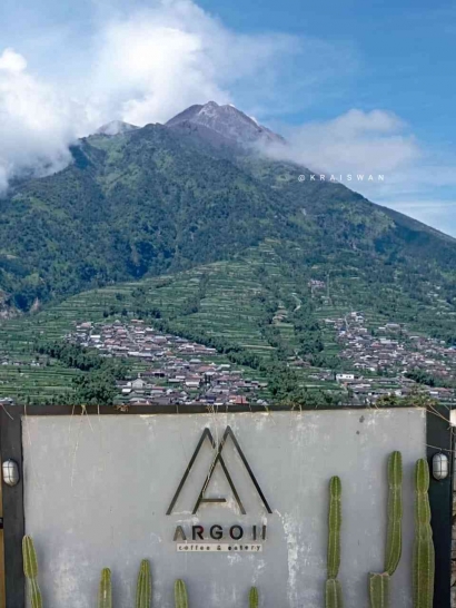 Argo Loro Kopi, Spot Terbaik Menikmati Gunung Merapi