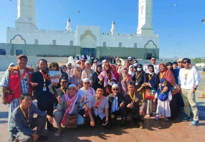 City Tour Umroh, Melancong ke Masjid Quba Terdampar di Jabal Uhud