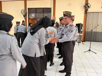 Suasana Lebaran, Rutan Purworejo Laksanakan Apel Pegawai dan Halal Bihalal Idul Fitri 1445H
