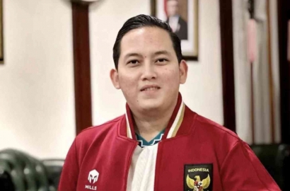 Pangeran Ganteng dari Hambalang, Ini Profil Rizki Irmansyah Ajudan Prabowo