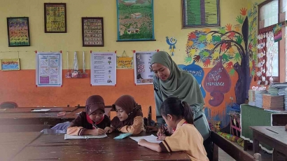 Pendidikan di Indonesia: Apakah Benar-benar Menghargai Entitas dan Identitas serta Hak Belajar Warga Negaranya?