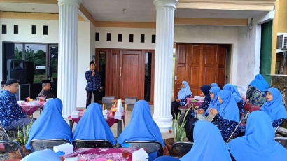 Guru IPA MTsN 1 Bantul Ikuti Halal bi Halal MGMP IPA MTs Kabupaten Bantul