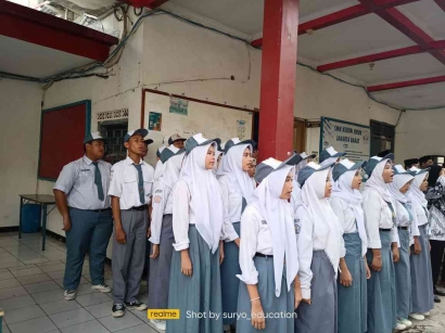 Potret Kehidupan Sekolah: Aktivitas dan Kegiatan Seru di SMK Kebon Jeruk