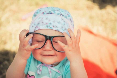 Tips Mengelola Mata Minus pada Anak-Anak: Panduan Orangtua Serta Perawatannya
