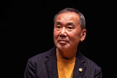 Haruki Murakami: Bermula dari Pemilik Kedai Bar hingga Menjadi Penulis