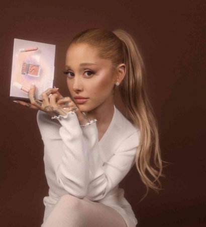Perjalanan R.E.M.beauty: Transformasi Lagu Ariana Grande dari Panggung ke Produk Kecantikan
