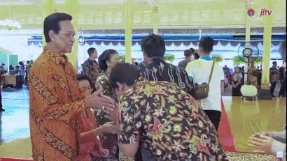Anas Mufid dari MAN 2 Bantul Bergabung dengan Sri Sultan di Open House Keraton Yogyakarta