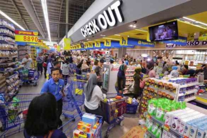 Penjualan Kue Kaleng di Hypermart yang Meningkat saat Memasuki Momen Ramadhan & Menjelang Lebaran