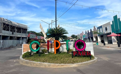 Terobosan Baru di Cirebon: Foto Hokkie, Destinasi Foto Box Terbaru yang Memikat!