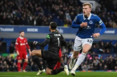 Dikalahkan Everton, The Reds Mulai "Belanja Masalah" bagi Arne Slot?