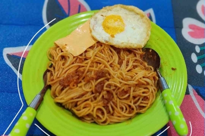 Cara Masak Spagetti Bolognese Anak Kos ala Cafe, Enak Banget!