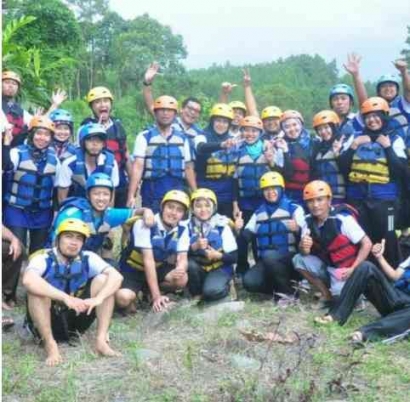 Petualangan Tak Terlupakan: Rafting di Sungai Songgon, Banyuwangi
