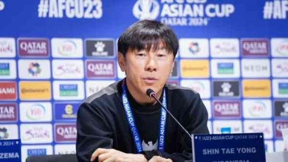 Shin Tae-Yong: Dari Insiden Telur Busuk Sampai Menjadi Pahlawan Sepak Bola Indonesia