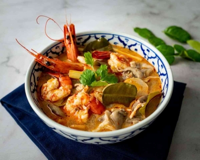 Sup Tom Yum Thailand Food Culinary