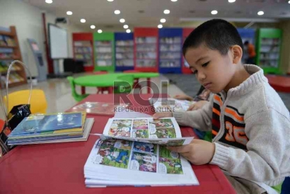 Hari Buku dan 0,001 Orang Indonesia yang Suka Baca Buku, Apa Solusi dari Rumah dan Sekolah?