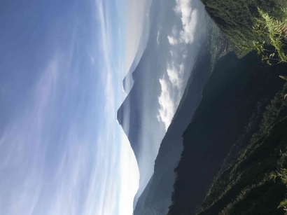 Mengobati Patah Hati, dengan keindahan Alam dari Puncak Gunung Bismo