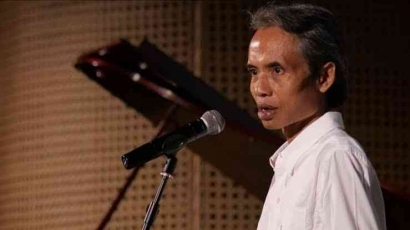 Mengenang Joko Pinurbo: Sang Maestro Kata yang Karyanya Abadi