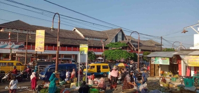 Lalin Pasar Projo Ambarawa Kembali Dua Arah