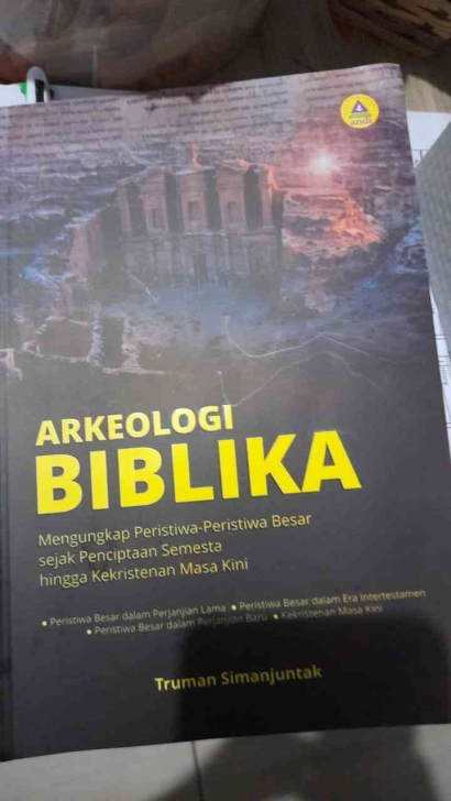 Ulasan Buku Arkeologi Biblika