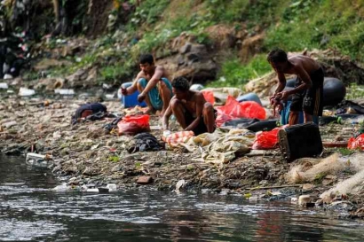Program Penanggulangan Kemiskinan Prabowo-Gibran: Ambisi atau Basa-Basi?