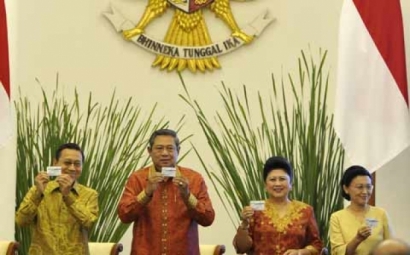 Mengapa SBY Selalu Meluncurkan Program Pro Rakyat Menjelang Pemilu?