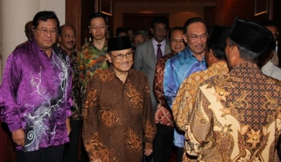 "Anwar Ibrahim" di Mata Najwa