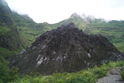 Blog Alfan Susanto: Fakta Menarik Seputar Gunung Kelud