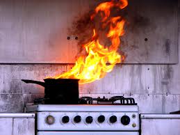 Apa yang Harus Dilakukan Saat Kebakaran di Dapur?