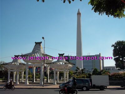 Jejak Perjuangan Bangsa di Monumen Tugu Pahlawan - Surabaya