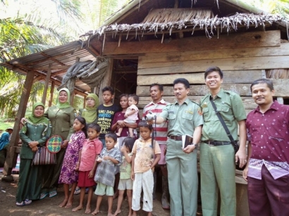 Derita Keluarga Tayung di Ujung Aua Malintang Rumah Tak Layak Huni, Makan Sekali Sehari