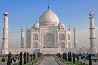 Cinta di Balik Makam Mumtaz Mahal
