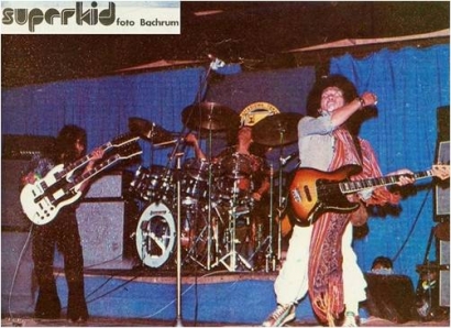 Hingarbingar Panggung Musik Rock Indonesia 1970an (2)