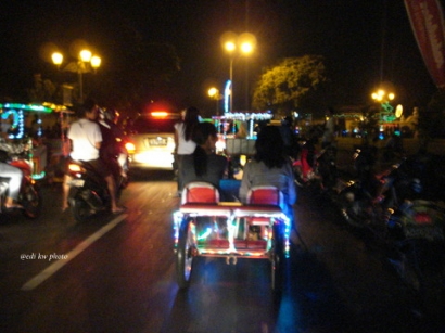(WPC 4) Menikmati Suasana Malam di Alun-Alun Kidul Yogyakarta
