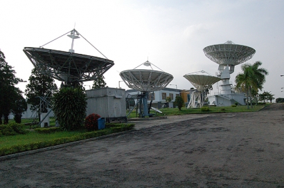 Mengunjungi Parabola Raksasa Berdiameter 27 Meter di Pusat Kontrol Satelit Palapa, Jatiluhur