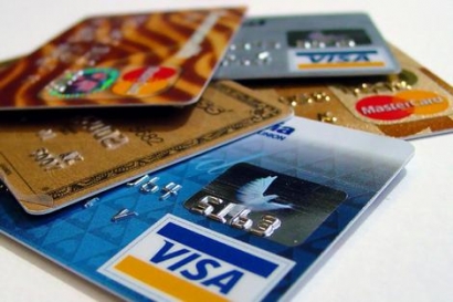 Agar Tidak Terjerat Hutang Kartu Kredit