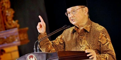 Mengenal Tokoh Malaysia yang Menghina Habibie