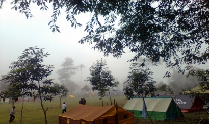 Hijau To Tangga Berliput Kabut, Prospek Wisata Berbasis Warga